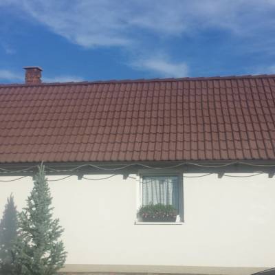 Čistenie škridľovej strechy Turčianske Teplice