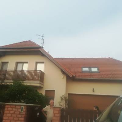 Čistenie škridľovej strechy Záhorská Bystrica