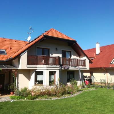 Čistenie škridľovej strechy Záhorská Bystrica